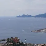La Nave Sospesa Rapallo